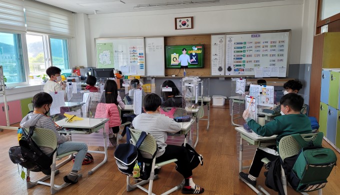 초등학교 흡연예방 퀴즈